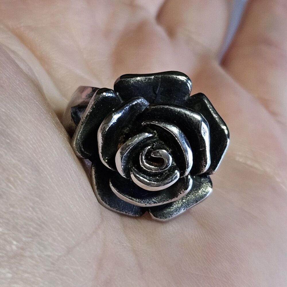 Spikes Stainless Steel Floral Rose Ring Size 8 Silver Tone Three Dimensional